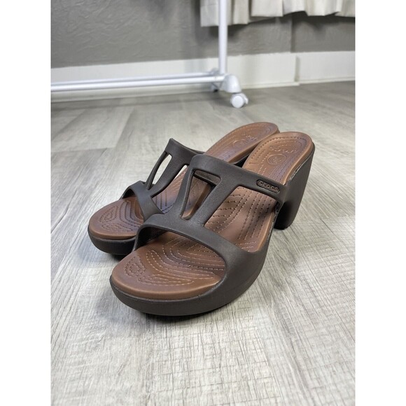 CROCS Women's Cyprus II Strappy Slip On Heels Shoes Size 10 Chocolate Brown B - Picture 1 of 9